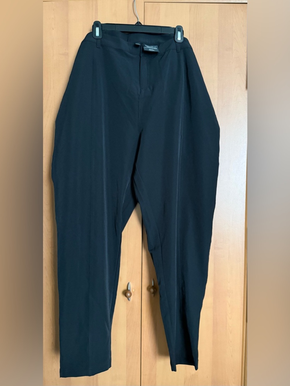32 Degrees Black Women's High-Waist Tapered Pants